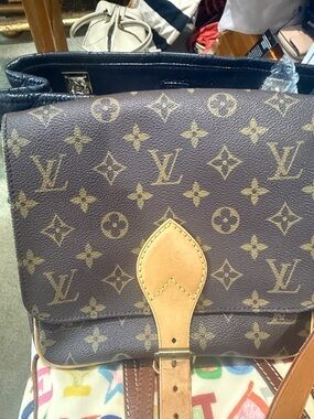 Louis Vuitton Brown Monogram Canvas Crossbody with Tan Vachetta Accent